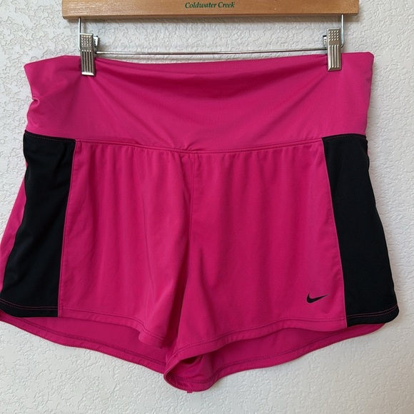 Nike Drifit Infiknit Training Running Short Pink and Black size Large - Picture 4 of 11